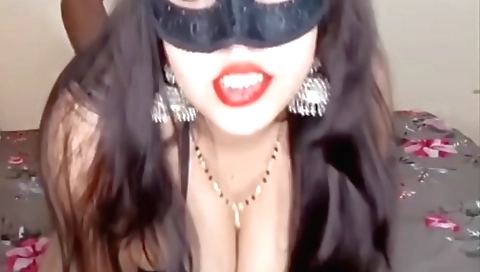 Big tits brunette is showing off her body in hd videos