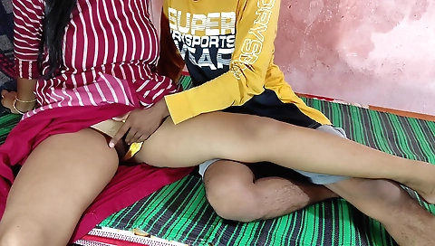 Sexy indian woman gets her pussy rammed by her boyfriend