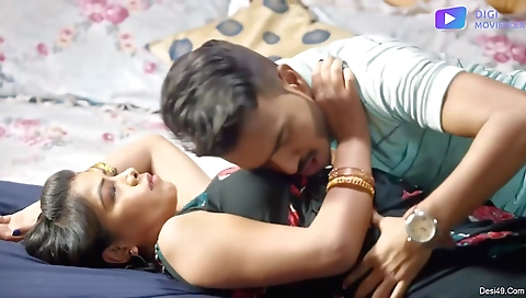 Bright and hot brunette 1 is going to make you love her