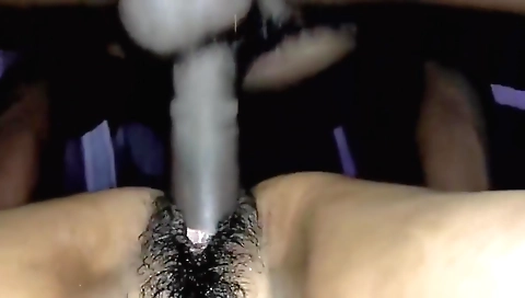 Indian babe fucked in bathroom in a desi sex video