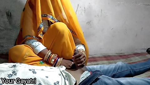 Indian girl takes some dick into pussy and gets rammed