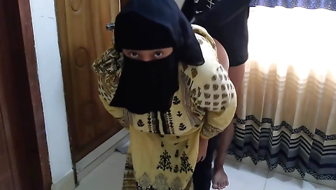 Indian chick with a fat ass getting her ass fucked