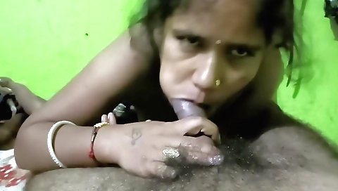Hottest bhabhi gives a blowjob in her amateur pov video