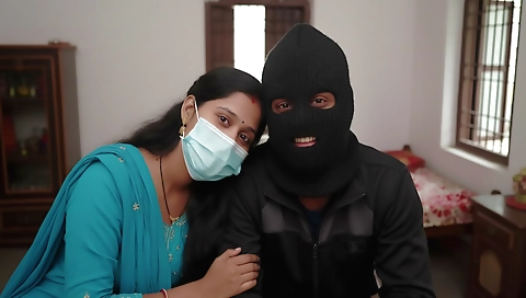 Indian brunette shows off her body in amateur porn video