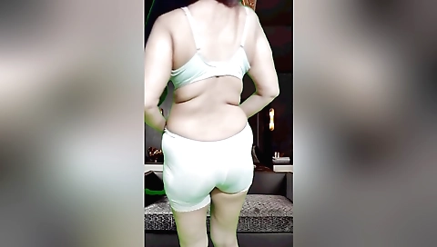 Amazing stepdaughter has her stepbrother masturbating her tight body