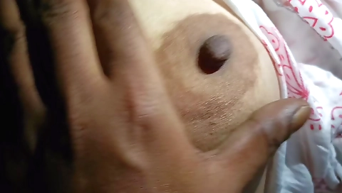 Indian chick gets creampied and fucked while giving best blowjob