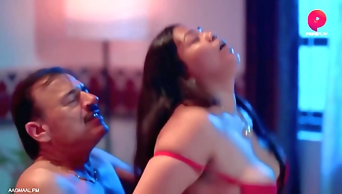 Indian sex movie shows her getting fucked in various poses