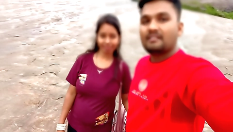 Indian girl with big tits and sexy body getting off