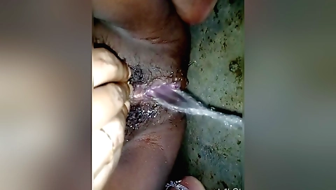 Indian hottie fucks in amateur solo video with a hairy pussy