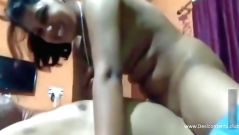 Amateur brunette girl sex video with her friend 2019