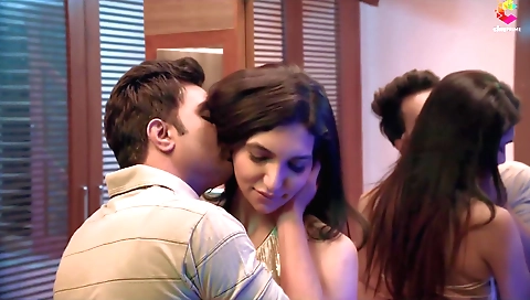 Blondes long skirt show a small body and get her ass fucked