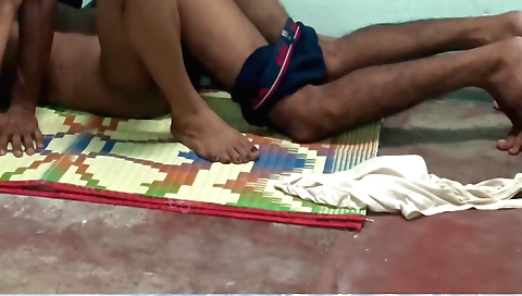 Girlfriend gets some fun in a first time amateur video