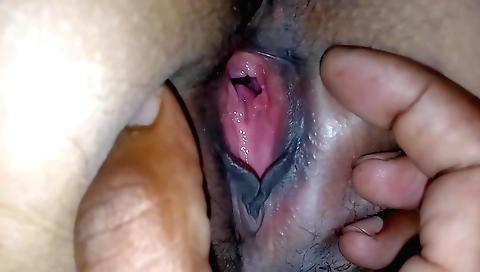 Girl calls her professors when they were in the lake