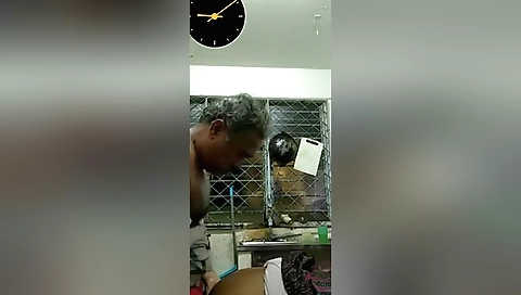 Amateur webcam sex video with couple that likes to fuck