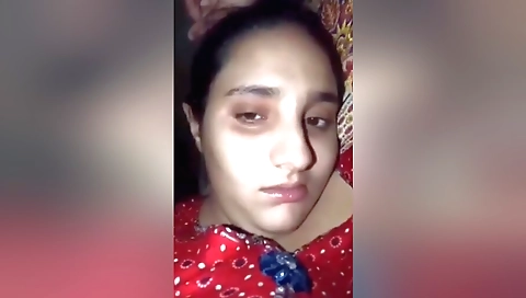 Sexy brunette amateur amateur video with tits showing