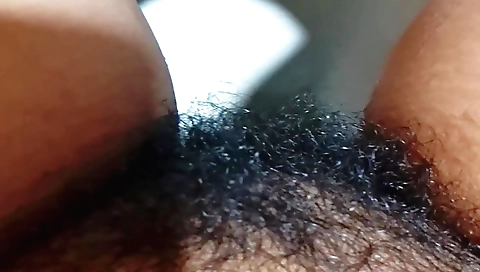 Indian girl gets naked and enjoys a solo masturbation