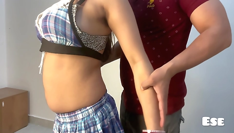 Gym trainer seduced her in the gym and he didn't know