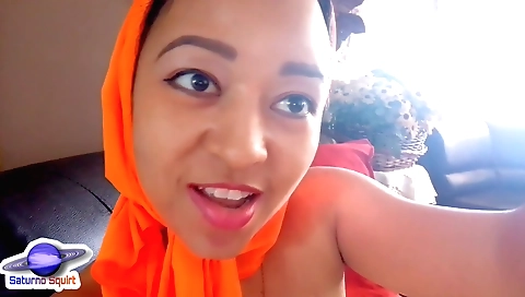 Saturno squirts bellydancer in quick penetration of her hairy pussy