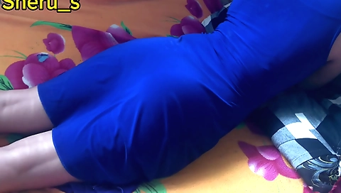 Solo girl with sexy body shows off on a solo video