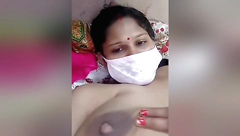 I'm showing off my hairy pussy and big boobs at the webcam