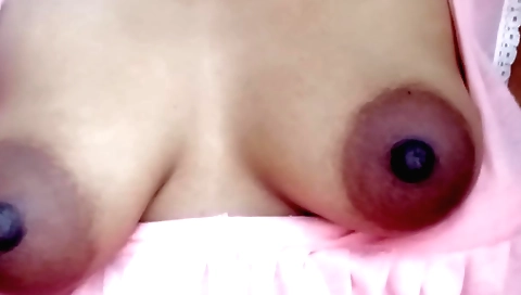 Indian housewife sucks a big cock and enjoys her pussy