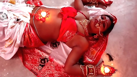 Indian woman with hot natural tits sucks her stepmom